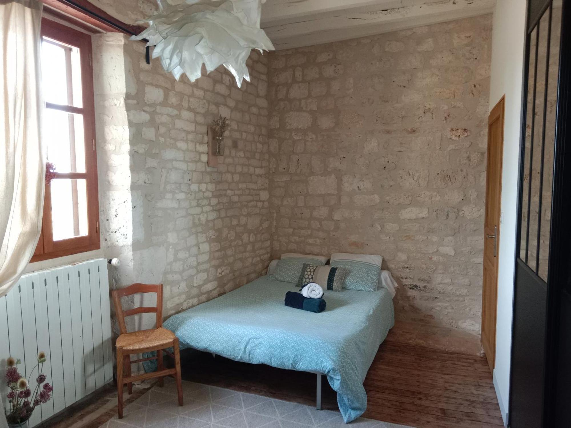 Chambre D'Hotes L'Hermione Bed & Breakfast Villeneuve-sur-Vere Exterior photo